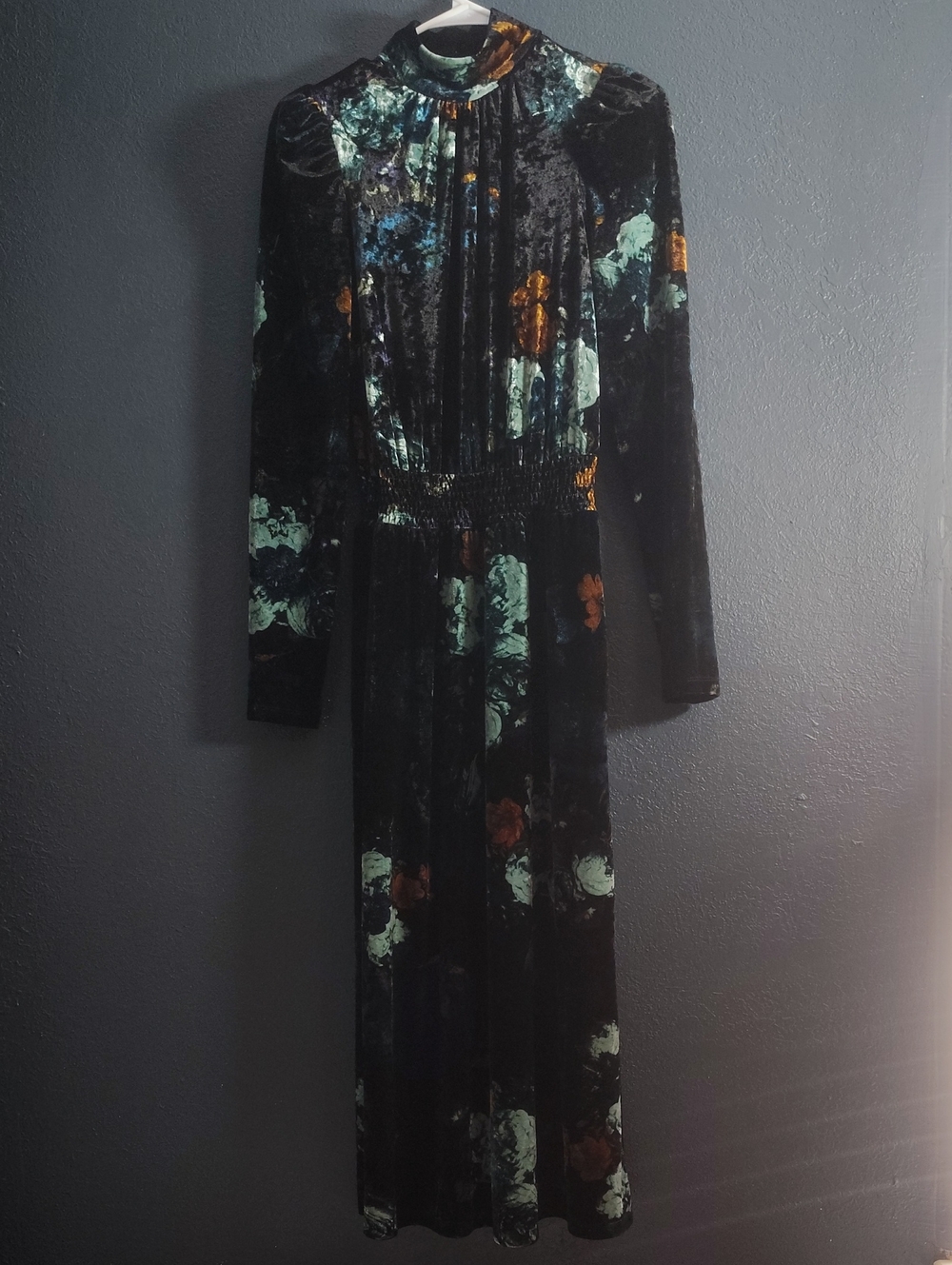 Stunning 70s Retro vibe Ryegrass Black Floral velvet Maxi Dress small